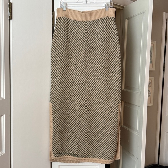 FIGUE Angela Jacquard Knit Sweater Skirt size large EUC - Picture 12 of 15